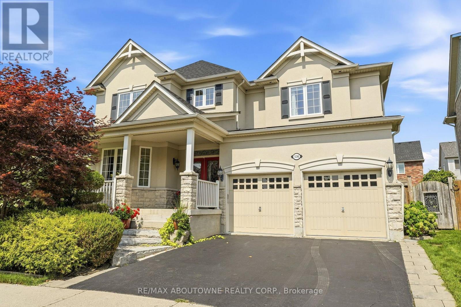 536 Cusick Circle, Milton, ON - Outdoor With Facade