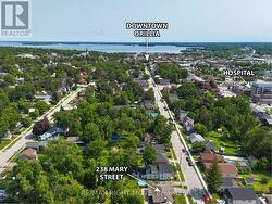 Aerial view of the neighbourhood. - 