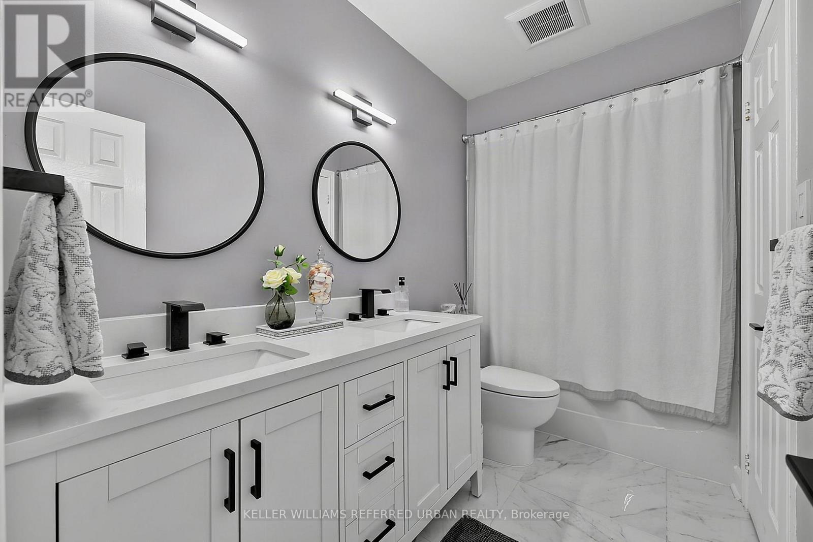 23 - 430 Mapleview Drive E, Barrie, ON - Indoor Photo Showing Bathroom
