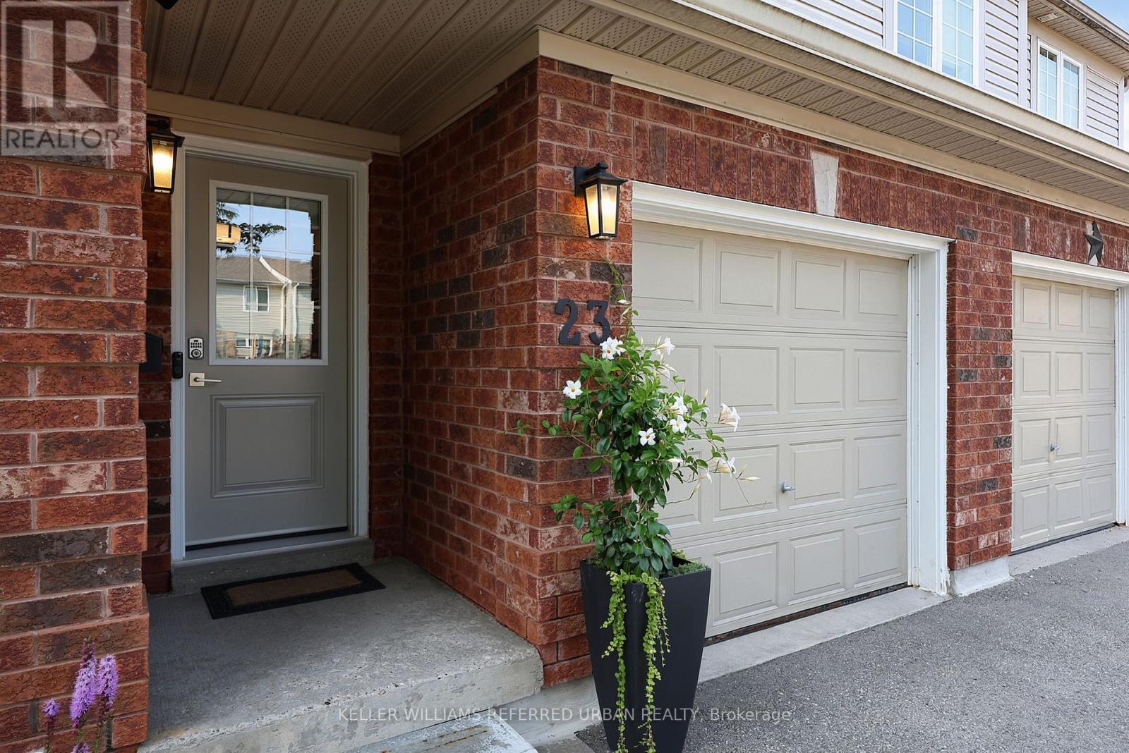 23 - 430 Mapleview Drive E, Barrie, ON - Outdoor With Exterior
