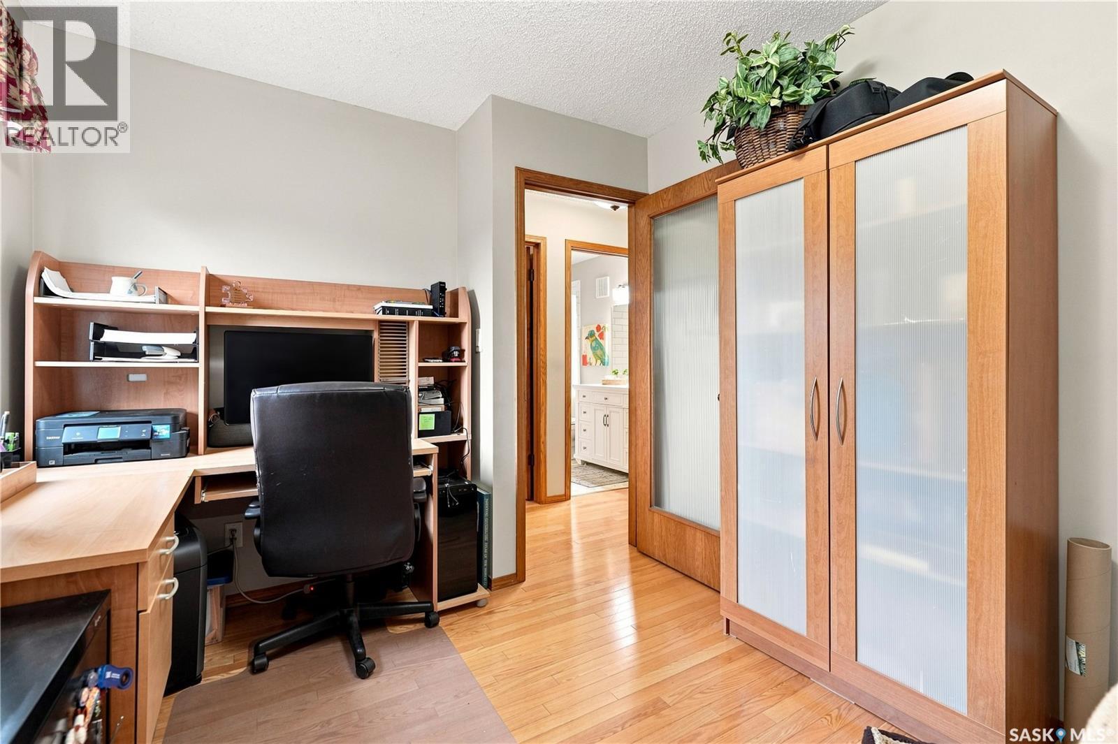 6723 Maple Ridge Drive, Regina, SK - Indoor Photo Showing Office