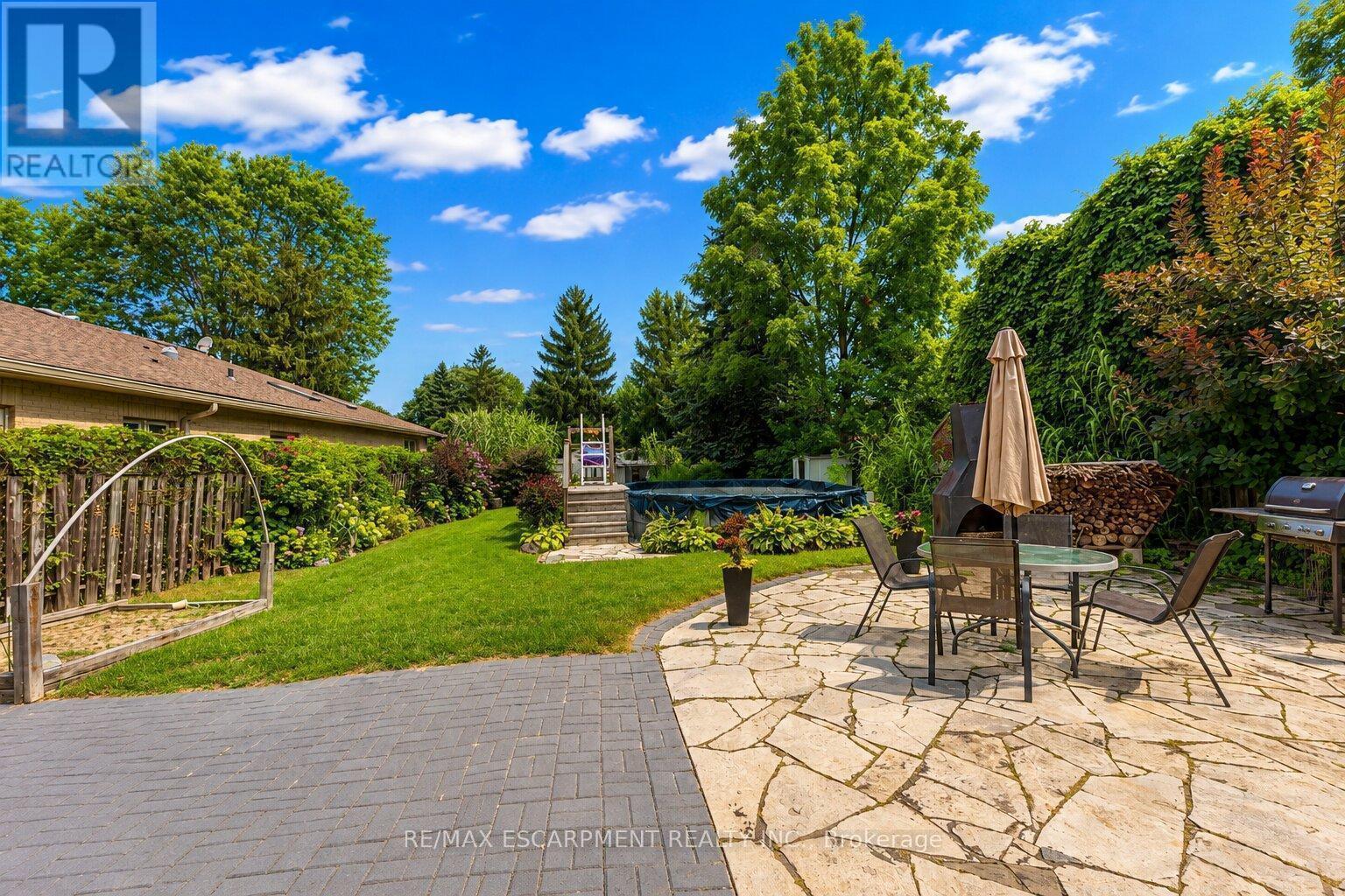 120 Stone Church Road W, Hamilton, ON - Outdoor With Deck Patio Veranda