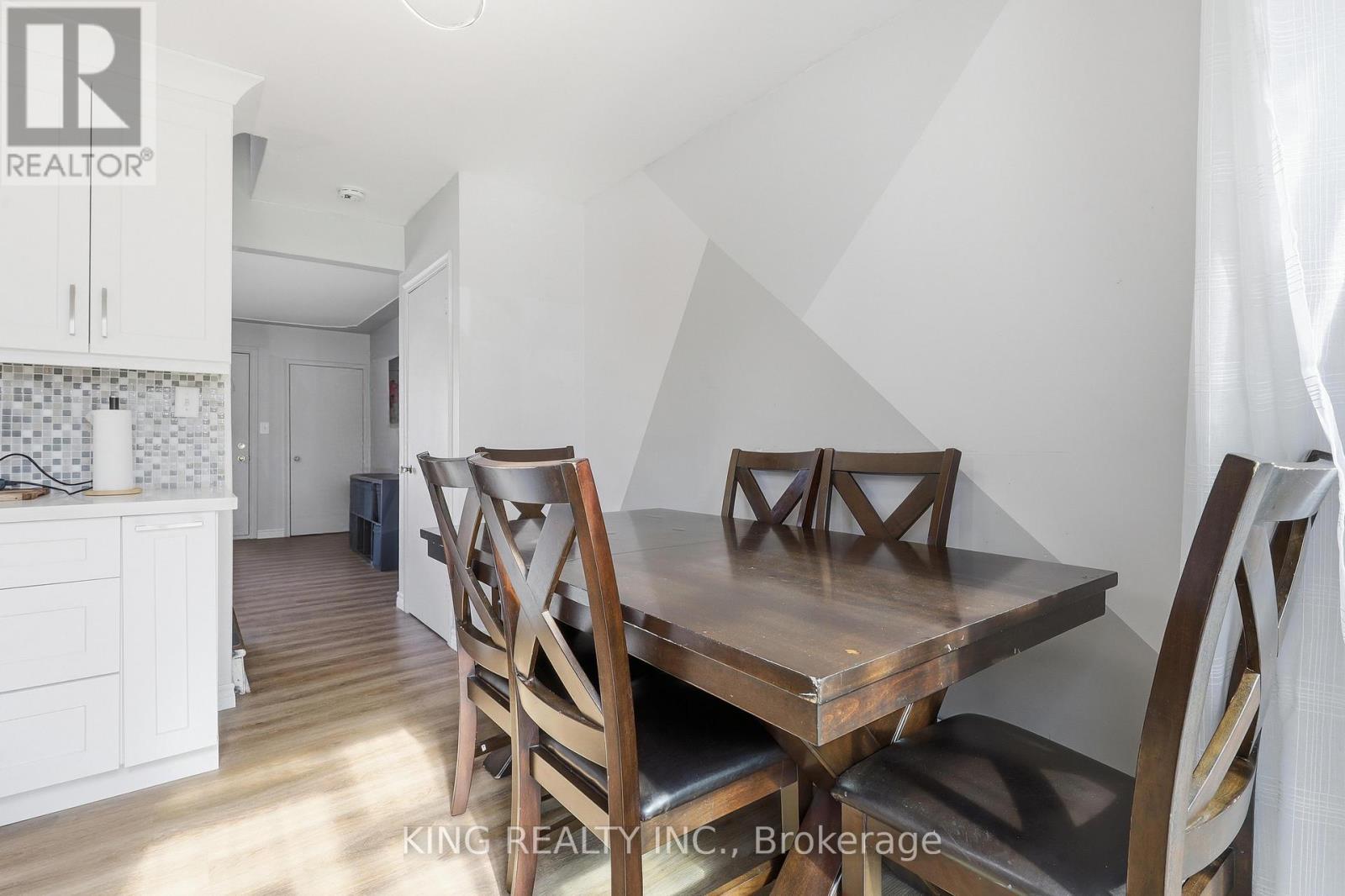 920 Concession Road, Cambridge, ON - Indoor Photo Showing Dining Room