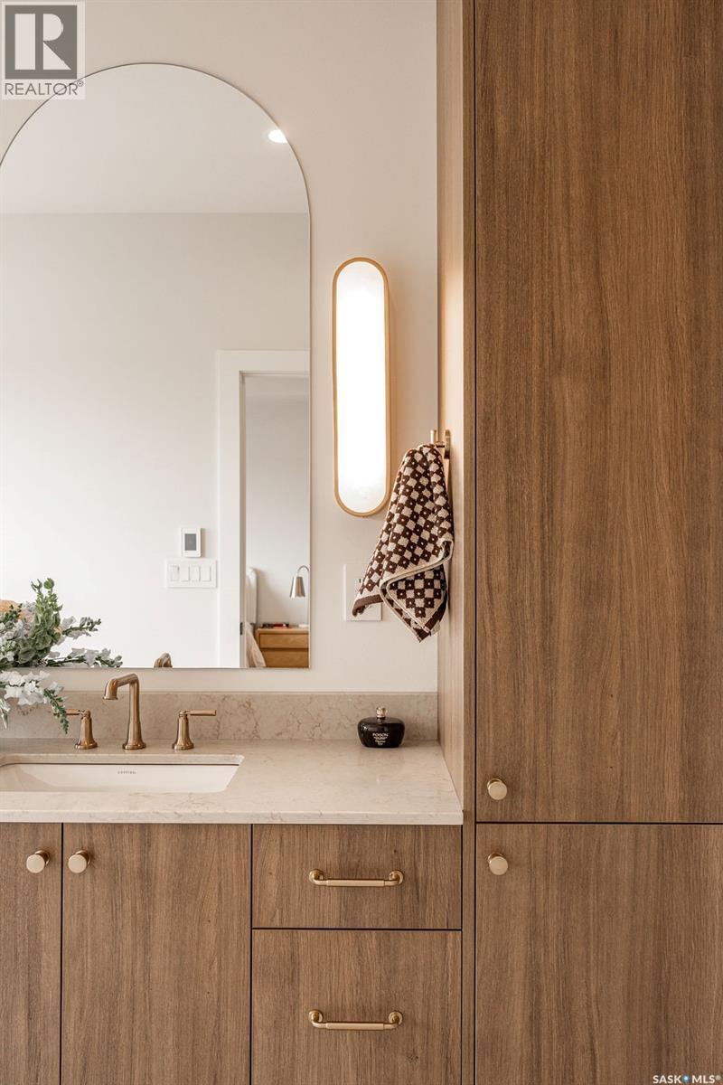 656 Pepper Bend, Saskatoon, SK - Indoor Photo Showing Bathroom