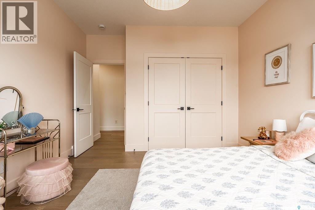 656 Pepper Bend, Saskatoon, SK - Indoor Photo Showing Bedroom