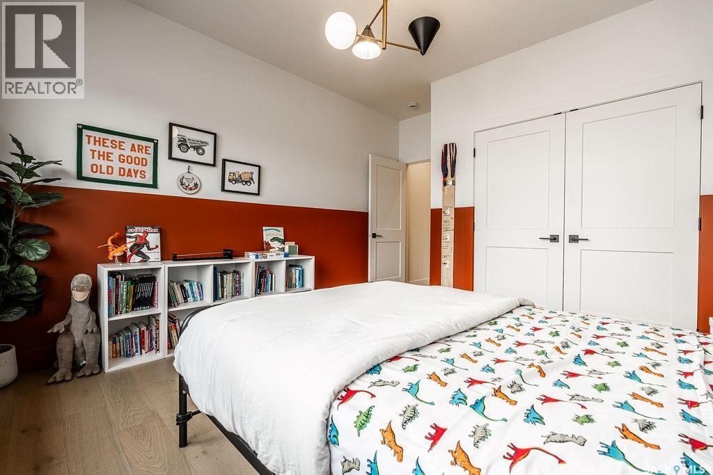 656 Pepper Bend, Saskatoon, SK - Indoor Photo Showing Bedroom