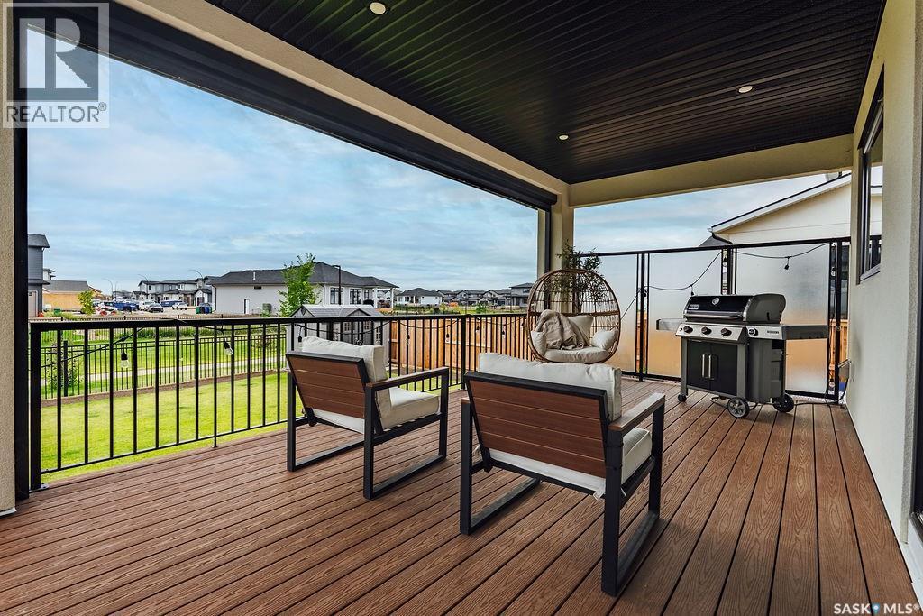656 Pepper Bend, Saskatoon, SK - Outdoor With Deck Patio Veranda With Exterior