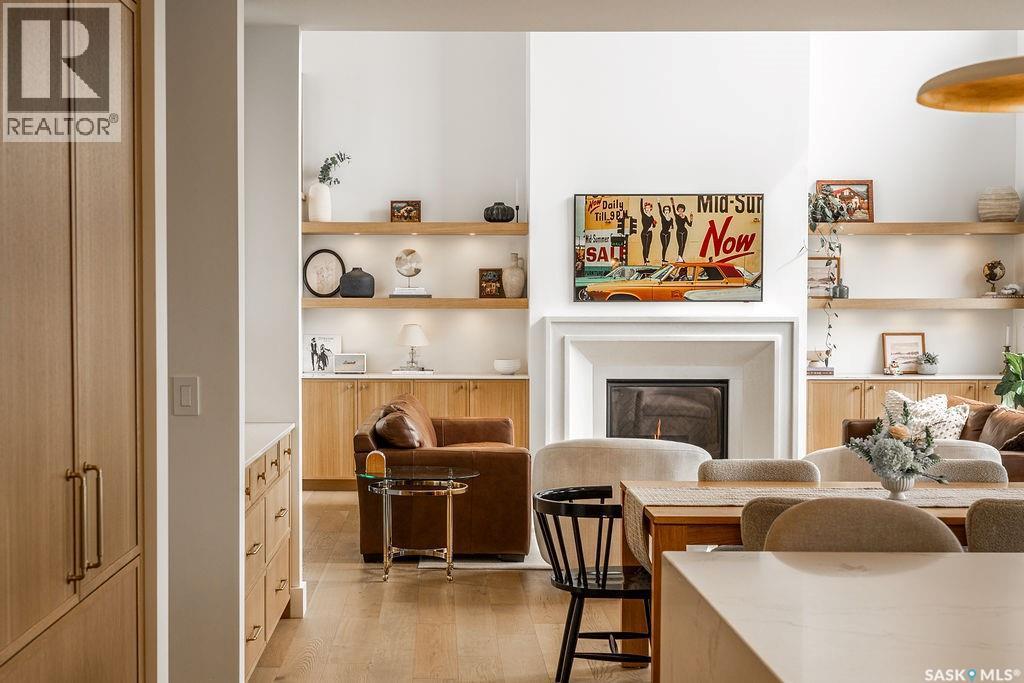 656 Pepper Bend, Saskatoon, SK - Indoor Photo Showing Dining Room