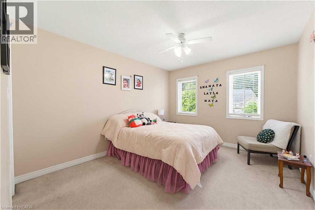 805 Munich Circle, Waterloo, ON - Indoor Photo Showing Bedroom