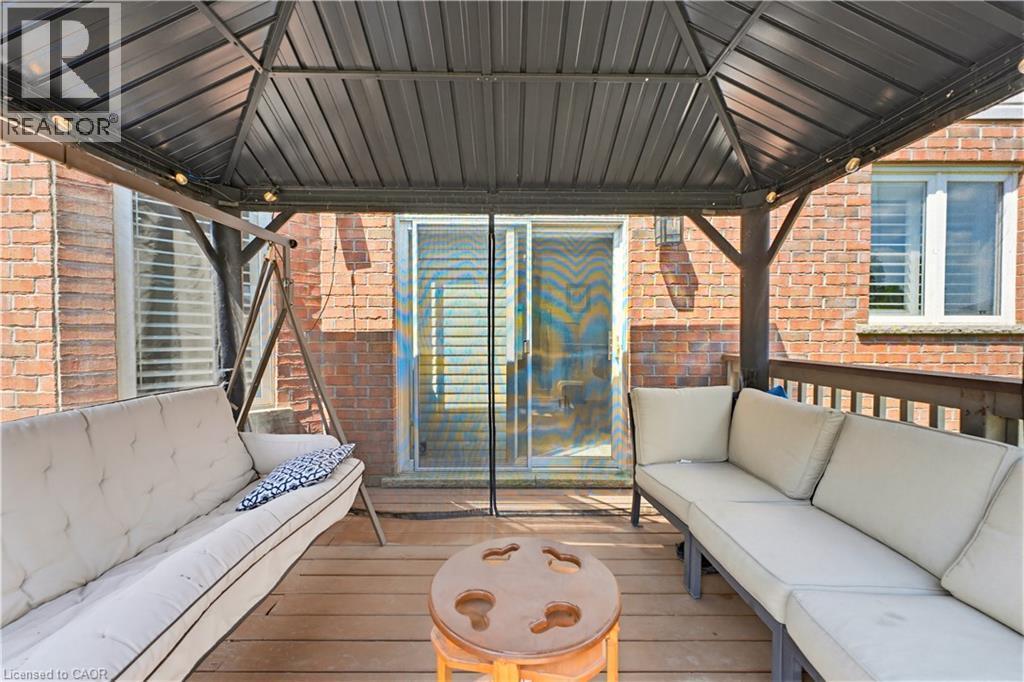 805 Munich Circle, Waterloo, ON - Outdoor With Deck Patio Veranda With Exterior