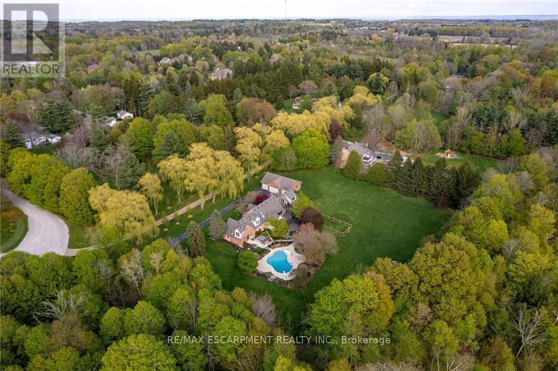 1670 Medad Springs Court, Burlington, ON - Outdoor With View