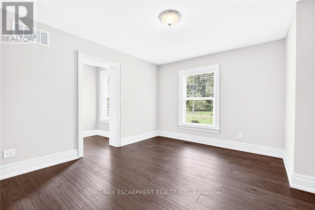 1670 Medad Springs Court, Burlington, ON - Indoor Photo Showing Other Room