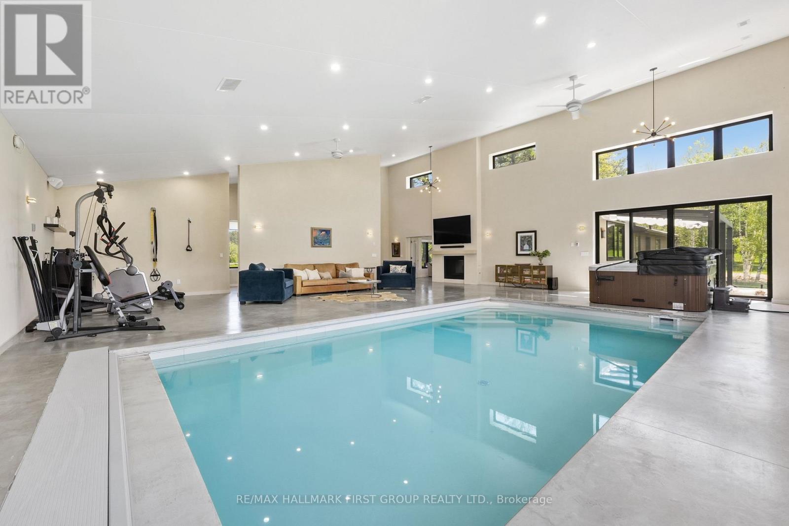 4566 Harwood Road, Hamilton Township, ON - Indoor Photo Showing Other Room With In Ground Pool