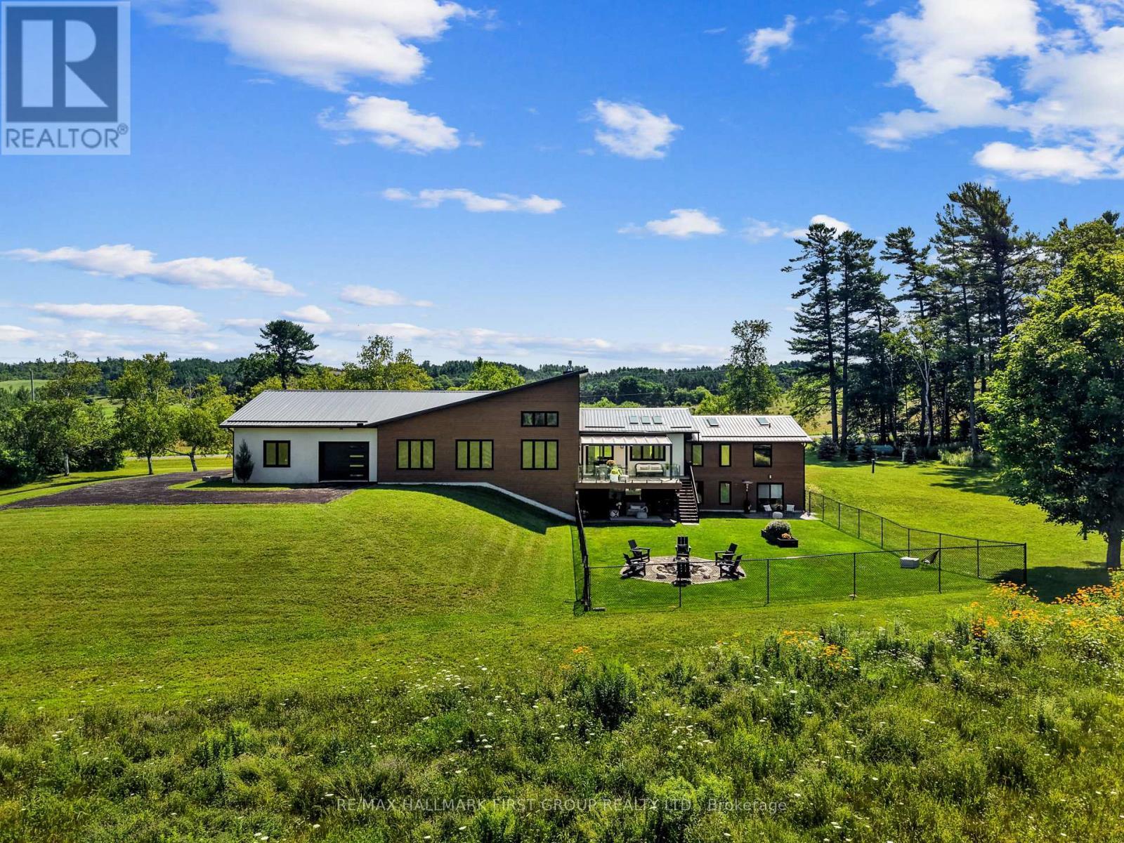 4566 Harwood Road, Hamilton Township, ON - Outdoor