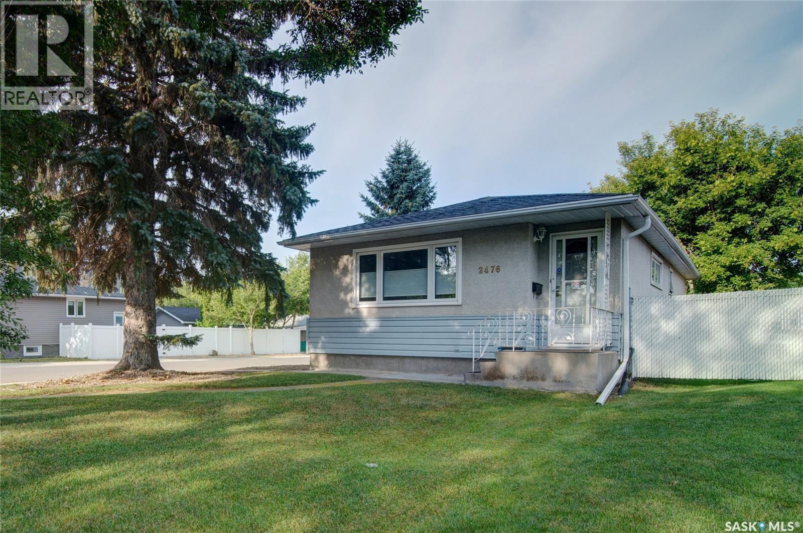 2476 Mcara Street, Regina, SK - Outdoor