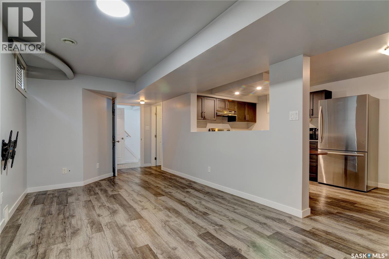 2476 Mcara Street, Regina, SK - Indoor