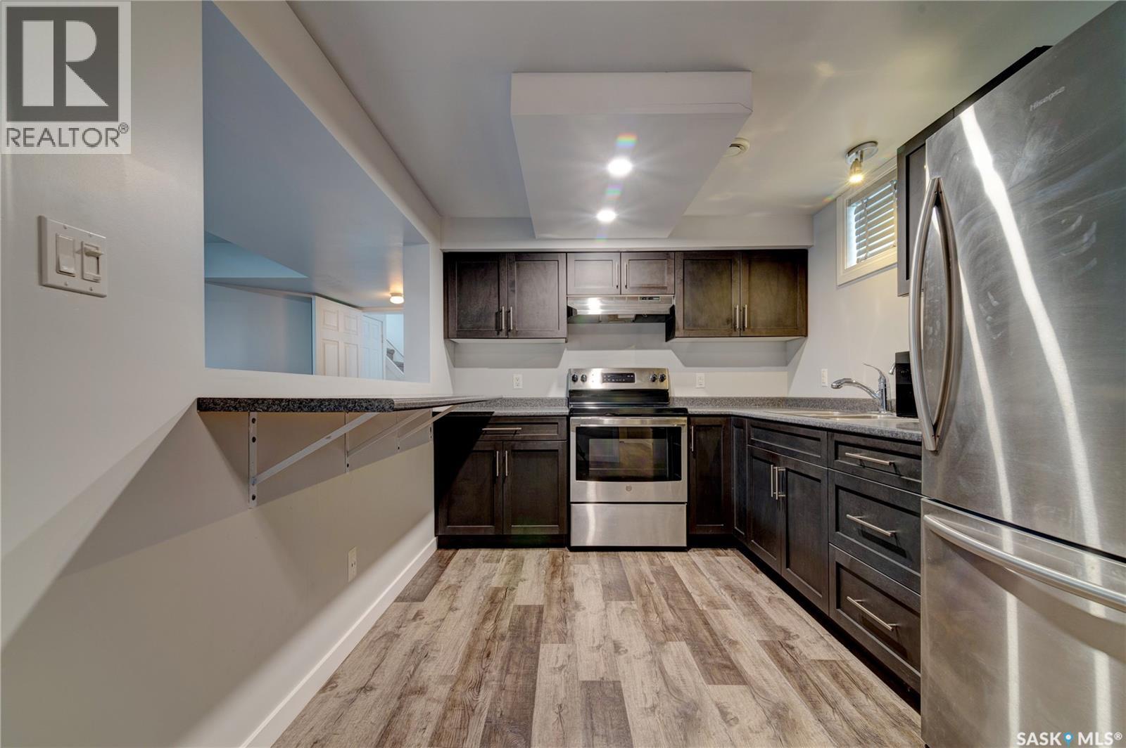 2476 Mcara Street, Regina, SK - Indoor Photo Showing Kitchen With Stainless Steel Kitchen