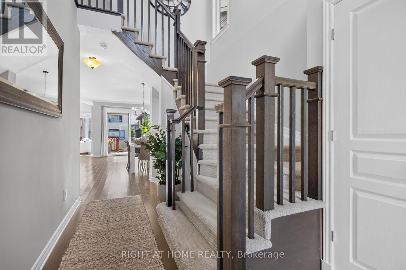 207 Mareth Way, Ottawa, ON - Indoor Photo Showing Other Room