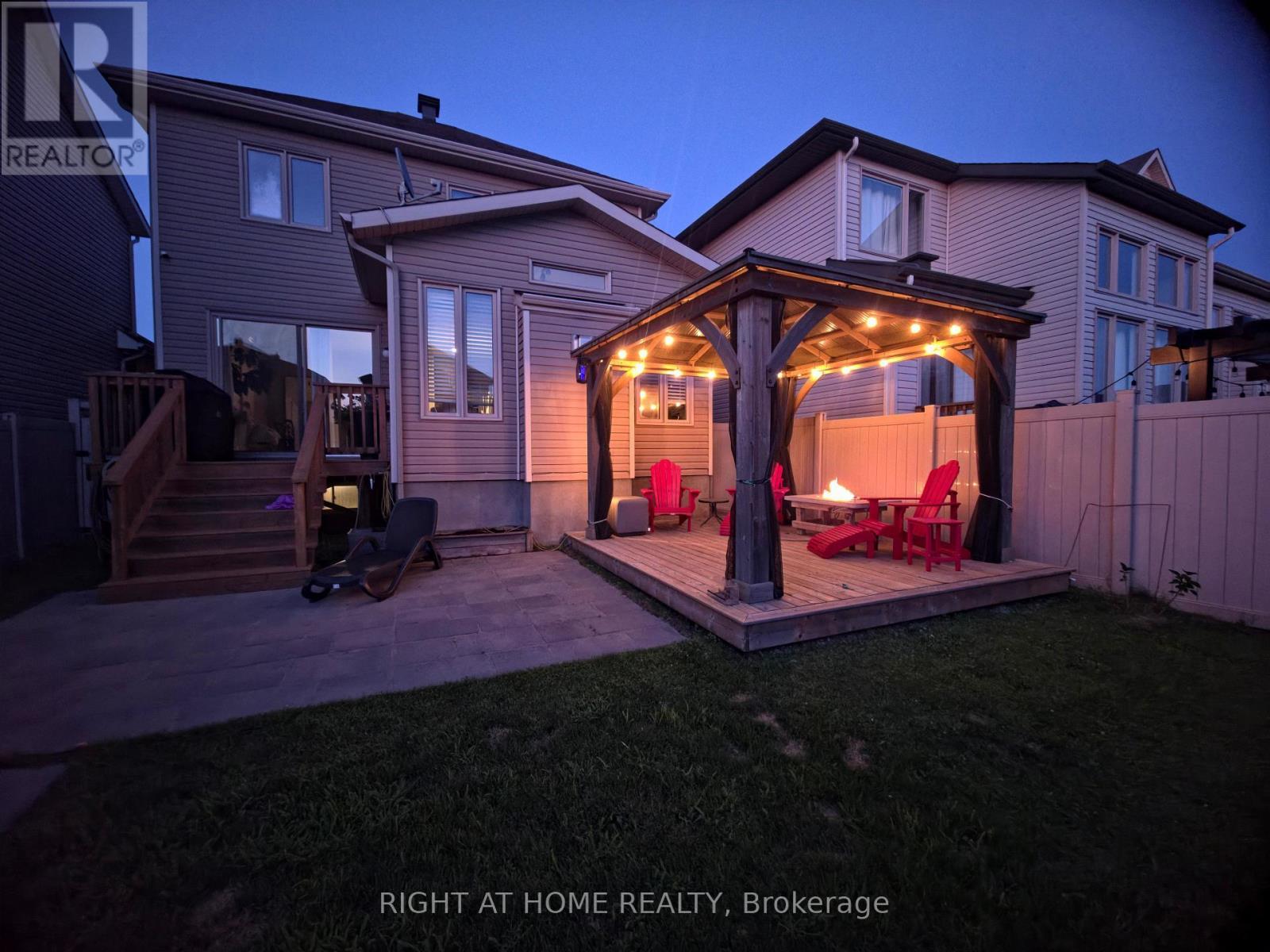 207 Mareth Way, Ottawa, ON - Outdoor