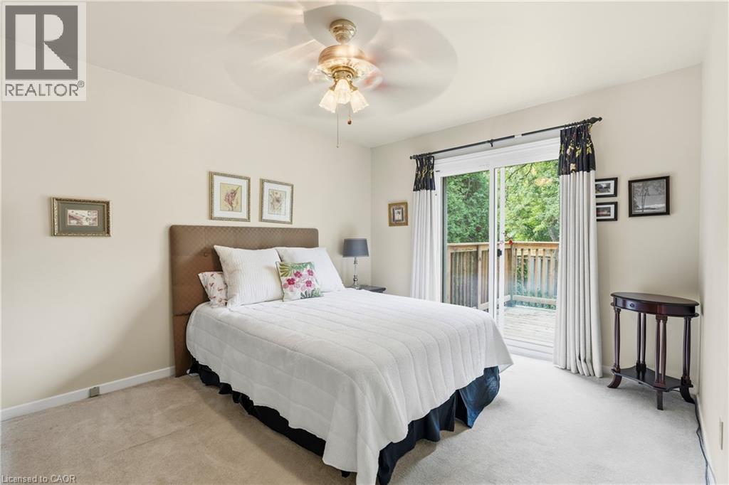 681 Empress Crescent, Burlington, ON - Indoor Photo Showing Bedroom