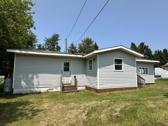 733 Cardinal, Summerside, PE - Outdoor