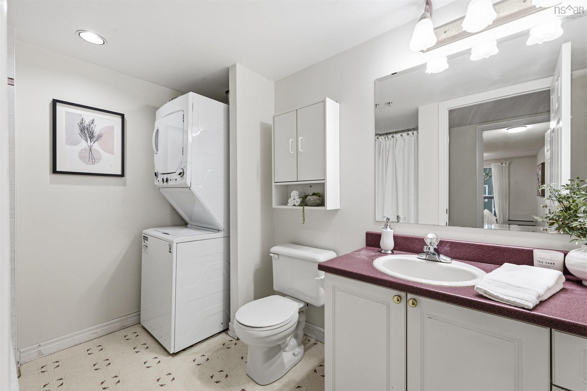 210 1041 Wellington Street, Halifax, NS - Indoor