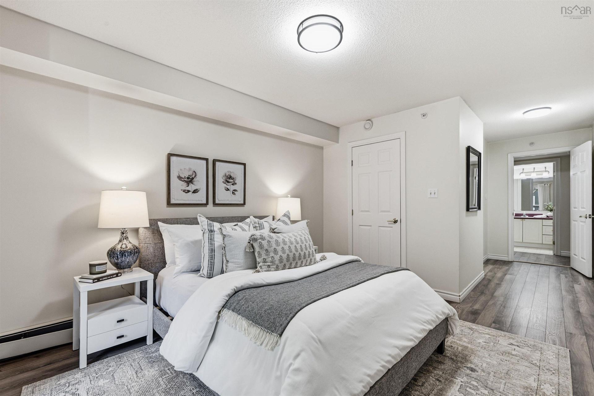 210 1041 Wellington Street, Halifax, NS - Indoor Photo Showing Bedroom