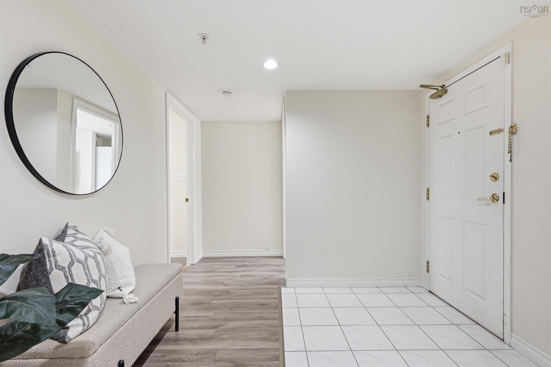 210 1041 Wellington Street, Halifax, NS - Indoor Photo Showing Other Room