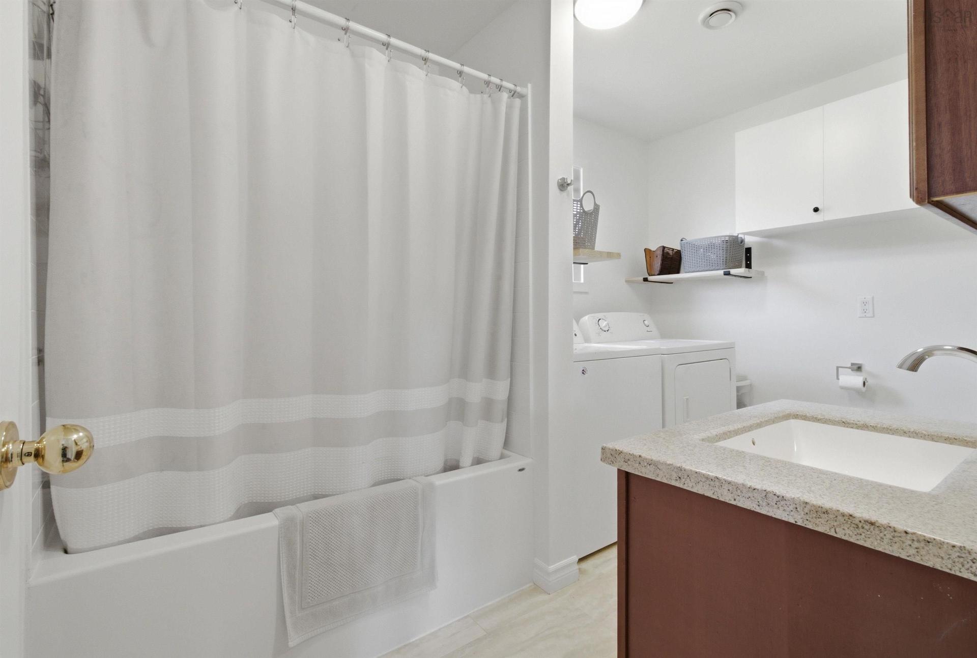 1096 Highway 2, Hilden, NS - Indoor