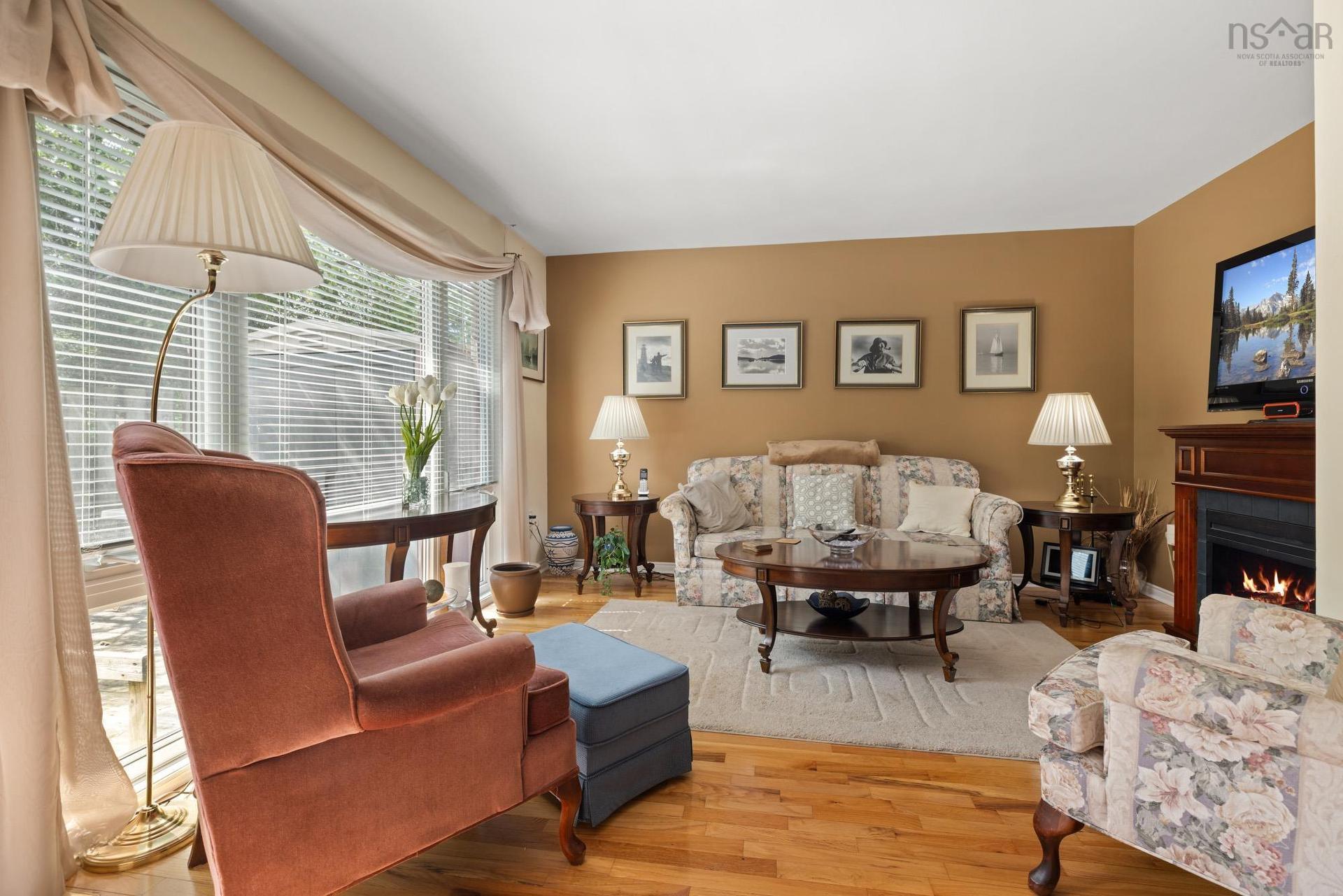 98 Forestside Crescent, Halifax, NS - Indoor Photo Showing Living Room With Fireplace