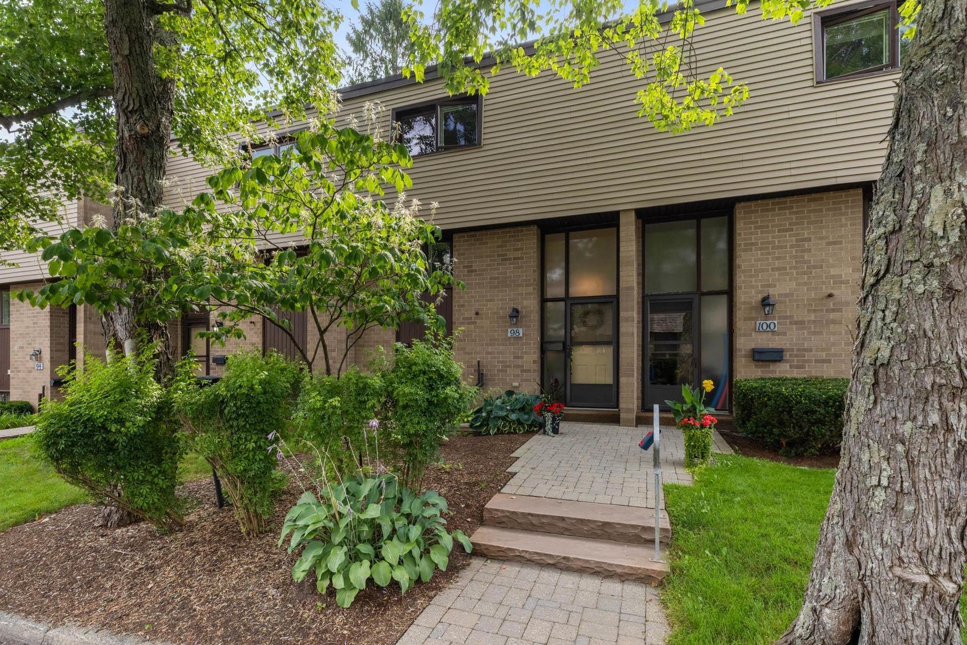 98 Forestside Crescent, Halifax, NS - Outdoor