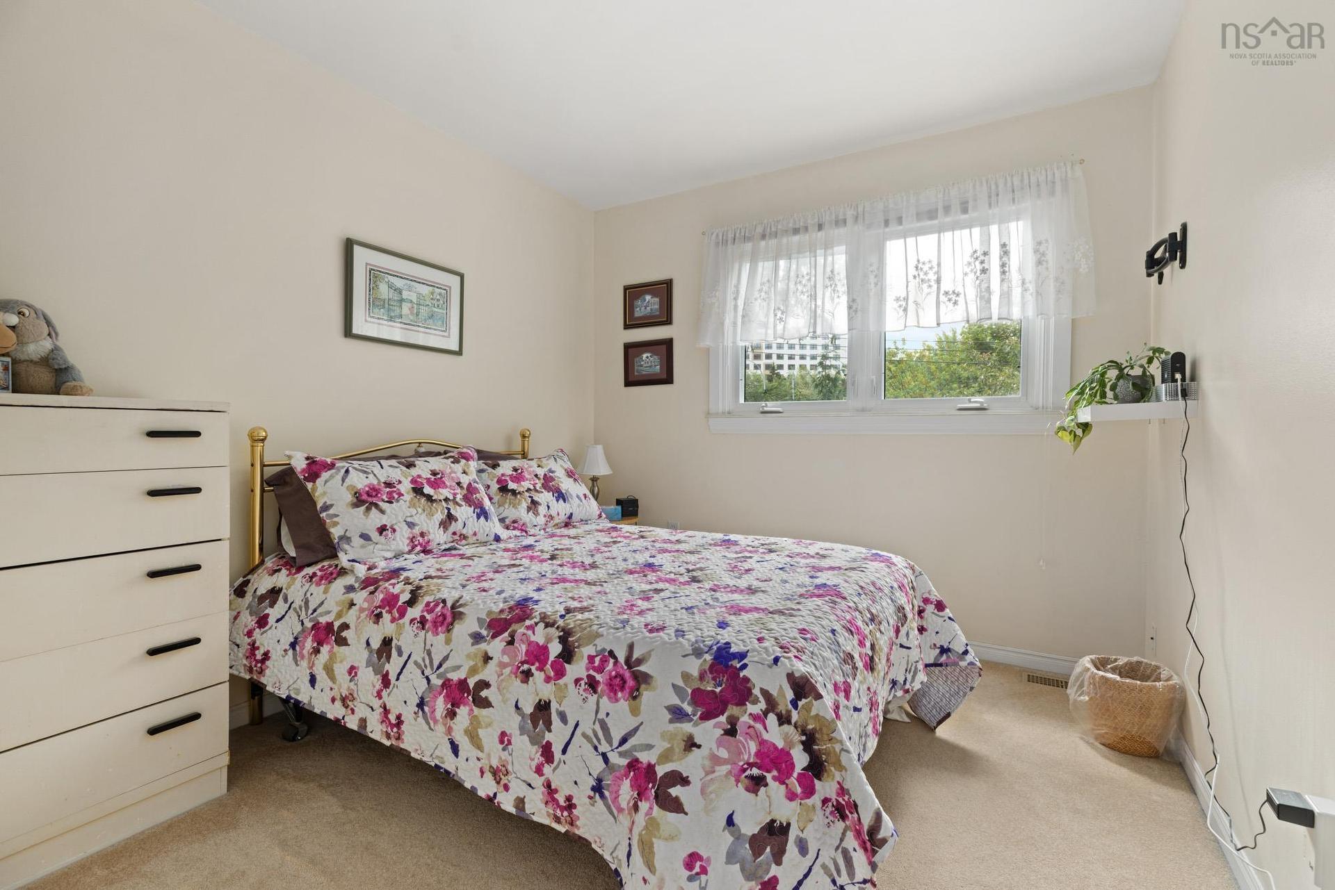 98 Forestside Crescent, Halifax, NS - Indoor Photo Showing Bedroom