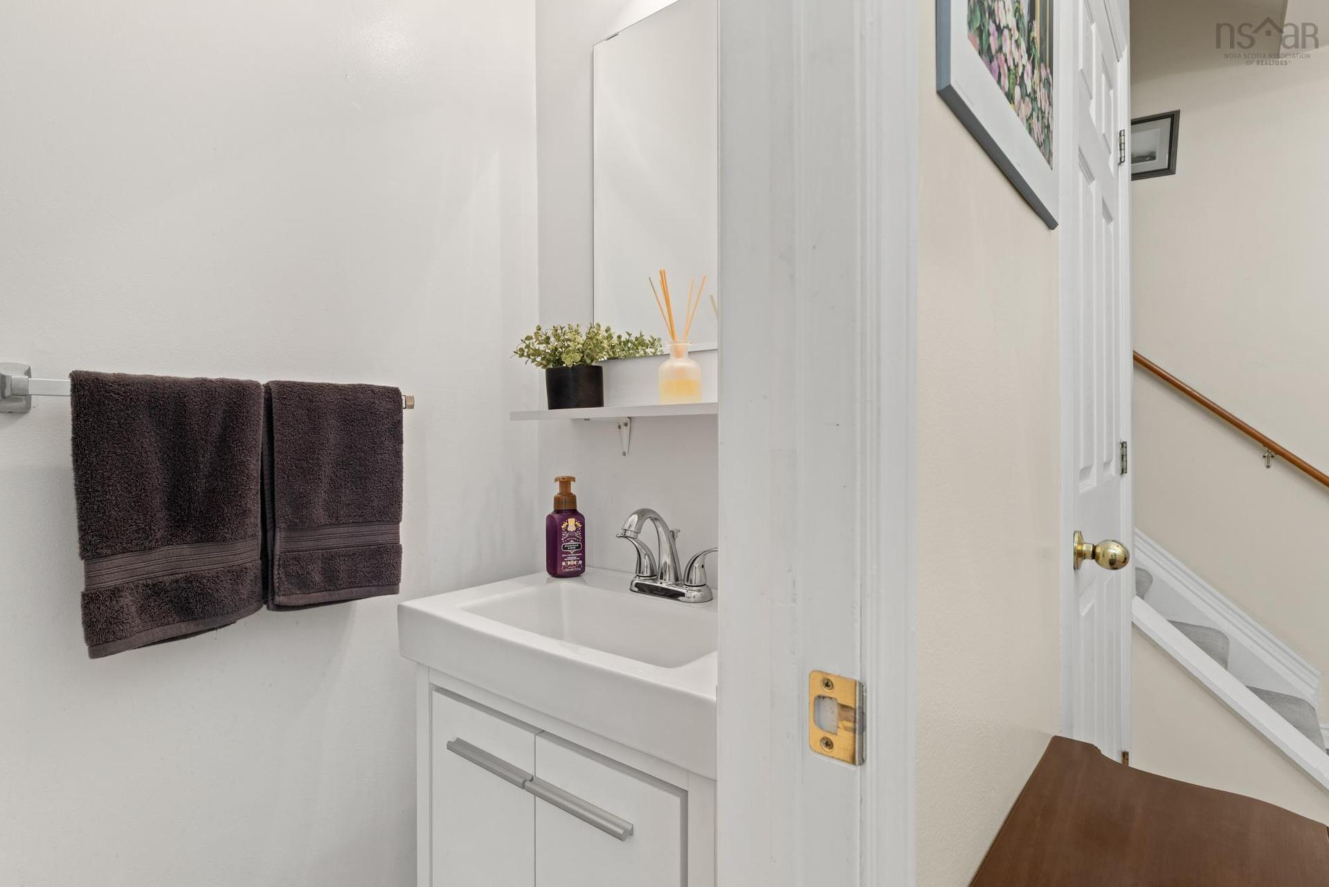 98 Forestside Crescent, Halifax, NS - Indoor