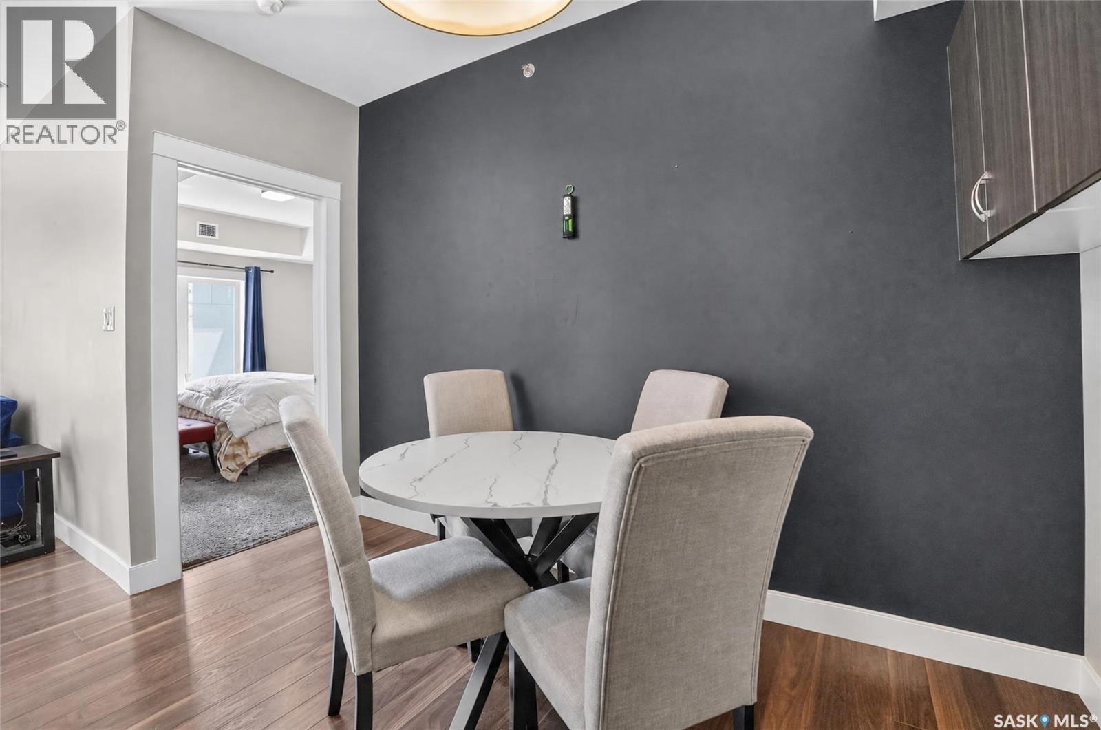 302 721 8Th Street E, Saskatoon, SK - Indoor Photo Showing Dining Room