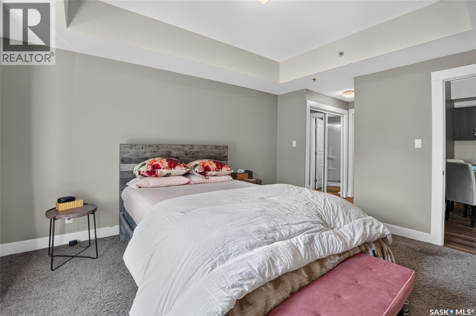 302 721 8Th Street E, Saskatoon, SK - Indoor Photo Showing Bedroom