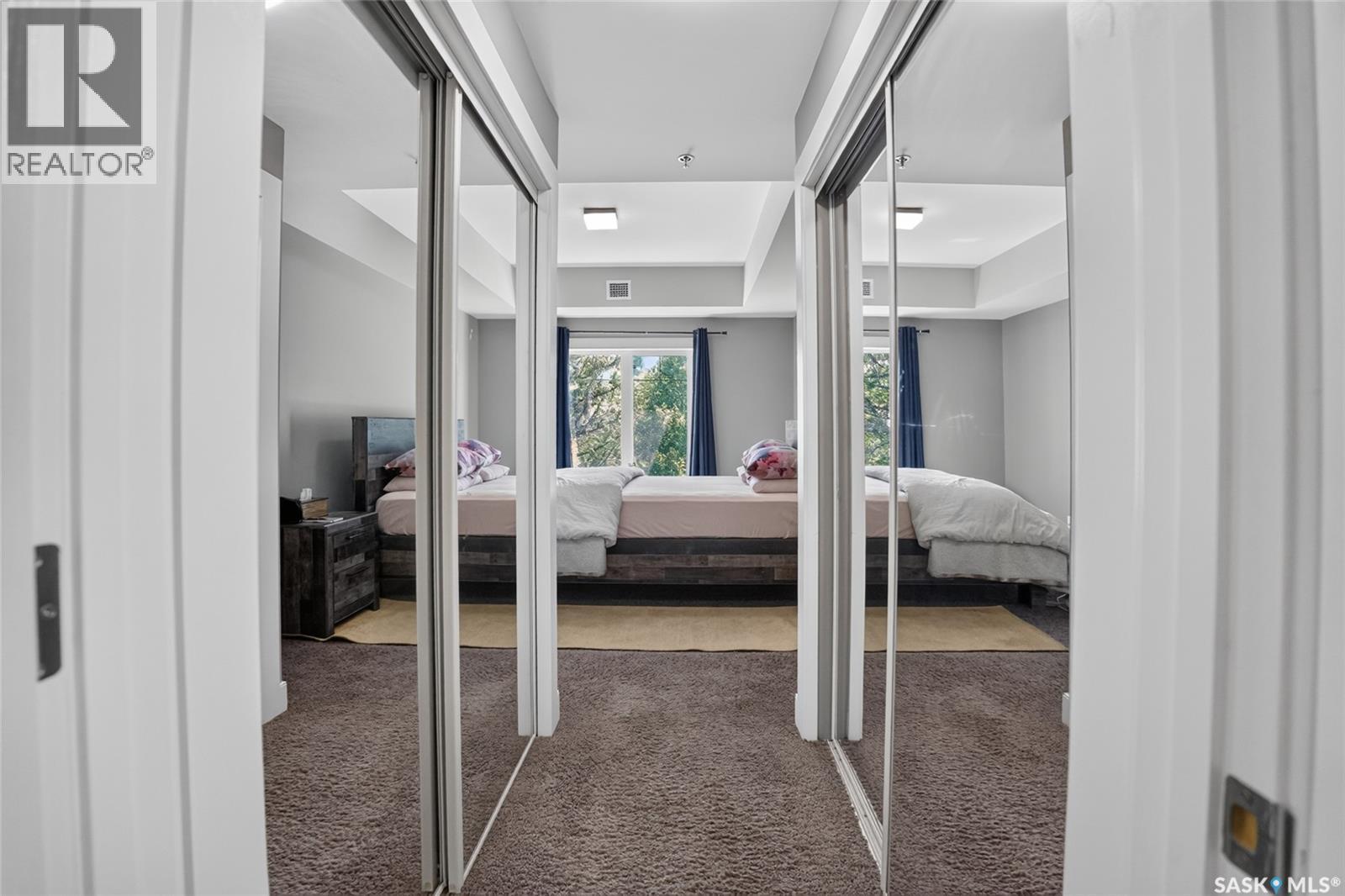 302 721 8Th Street E, Saskatoon, SK - Indoor
