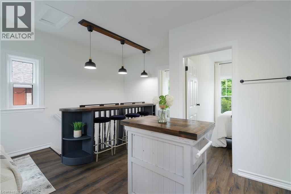 46 Murray Street E, Hamilton, ON - Indoor Photo Showing Other Room