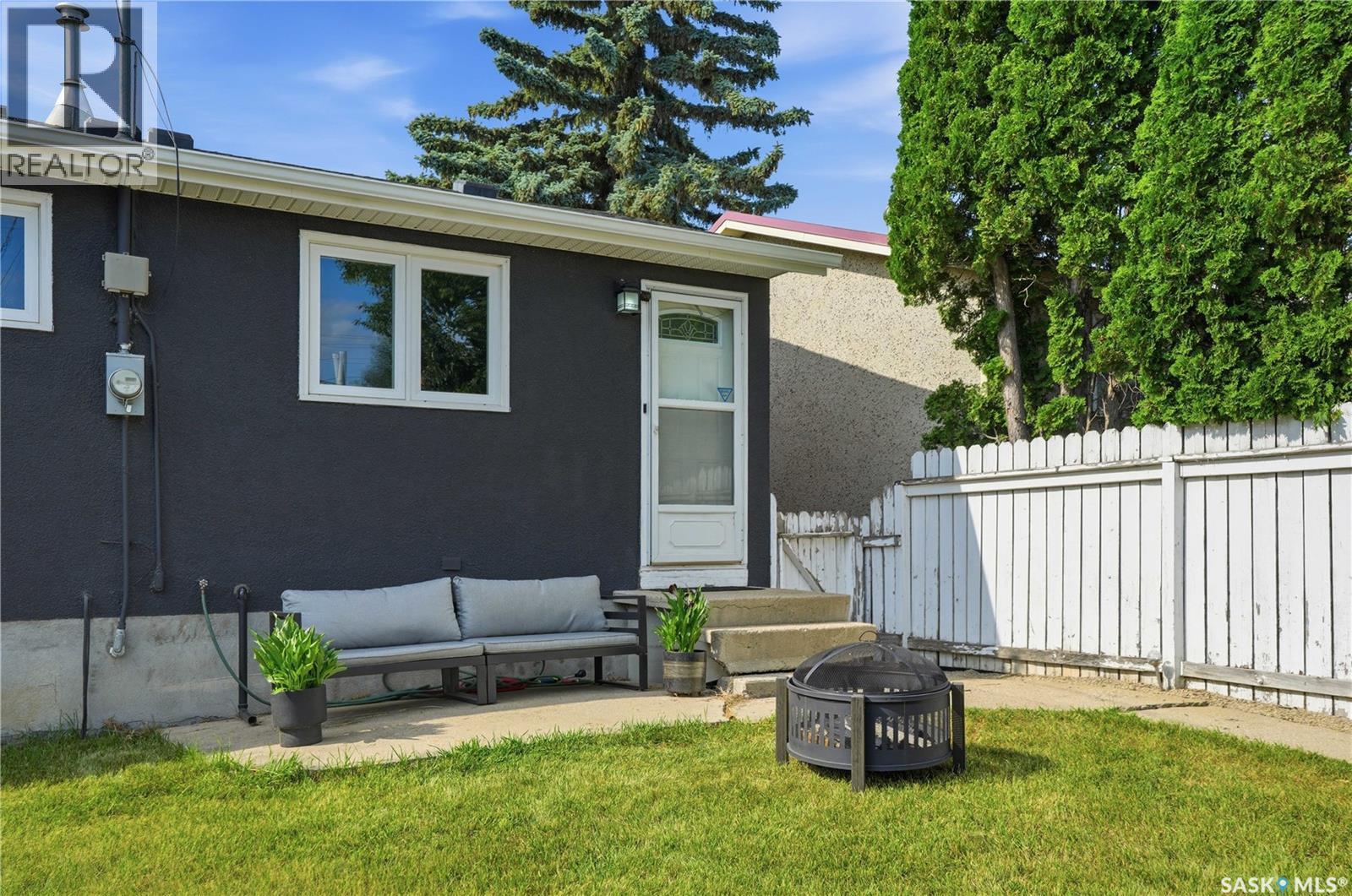 105 Grant Street, Saskatoon, SK - Outdoor