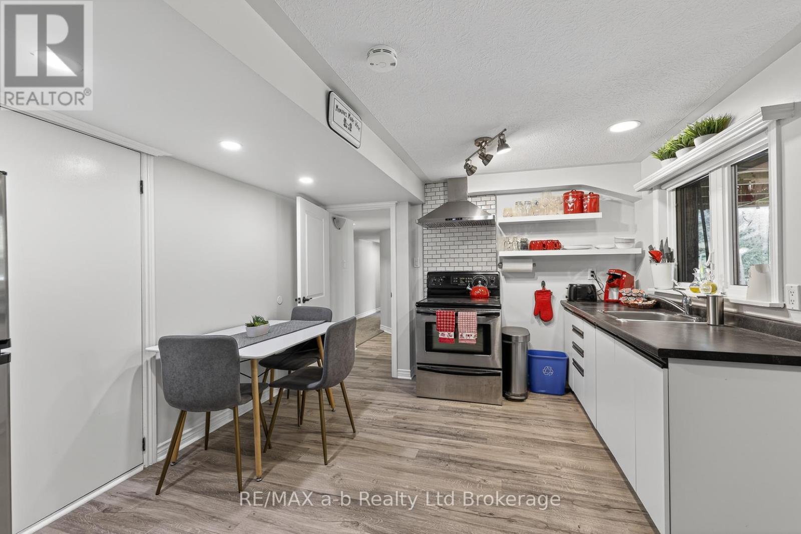 403745 Union Road, Ingersoll (Ingersoll - South), ON - Indoor