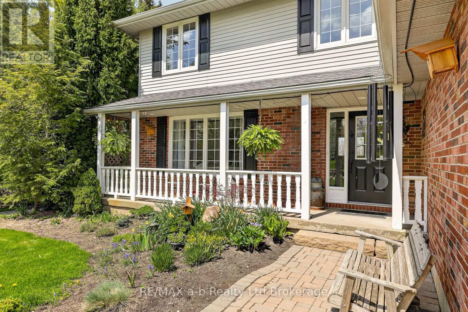 403745 Union Road, Ingersoll (Ingersoll - South), ON - Outdoor With Deck Patio Veranda