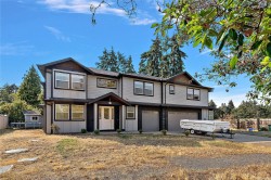 2908 Adye Rd Colwood, BC V9B 2G6