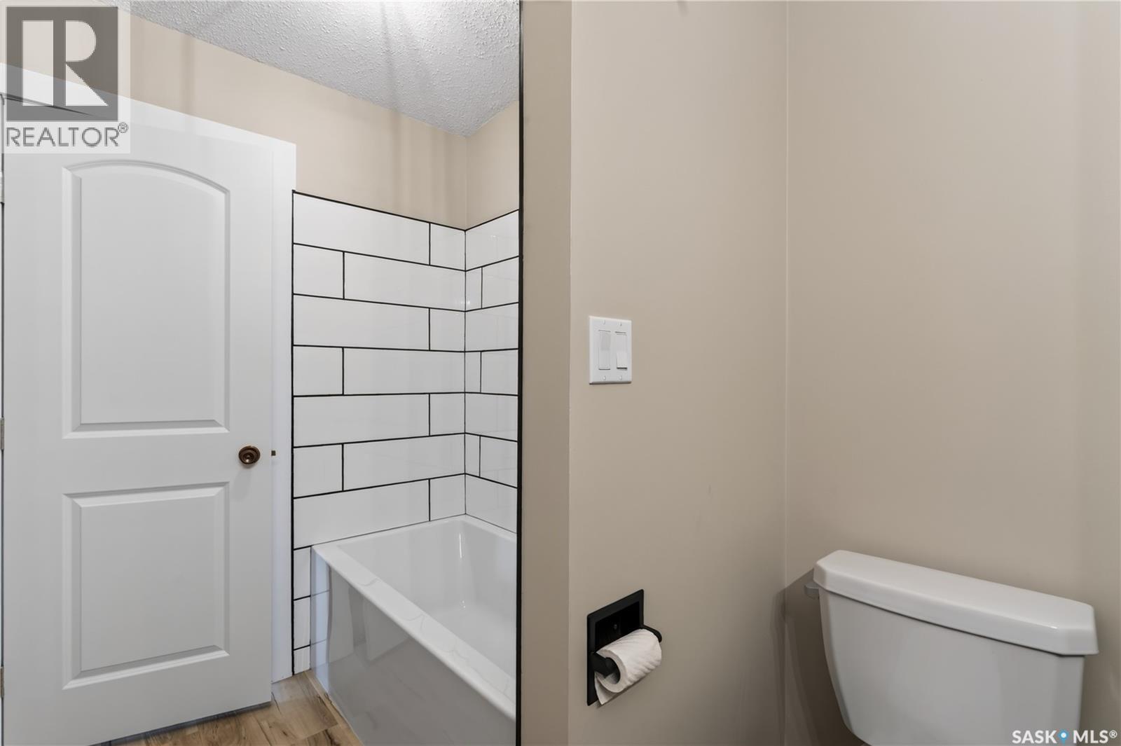 309 7Th Avenue, Humboldt, SK - Indoor Photo Showing Bathroom