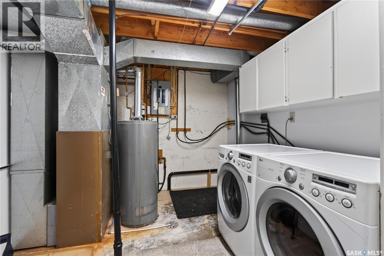 309 7Th Avenue, Humboldt, SK - Indoor Photo Showing Laundry Room