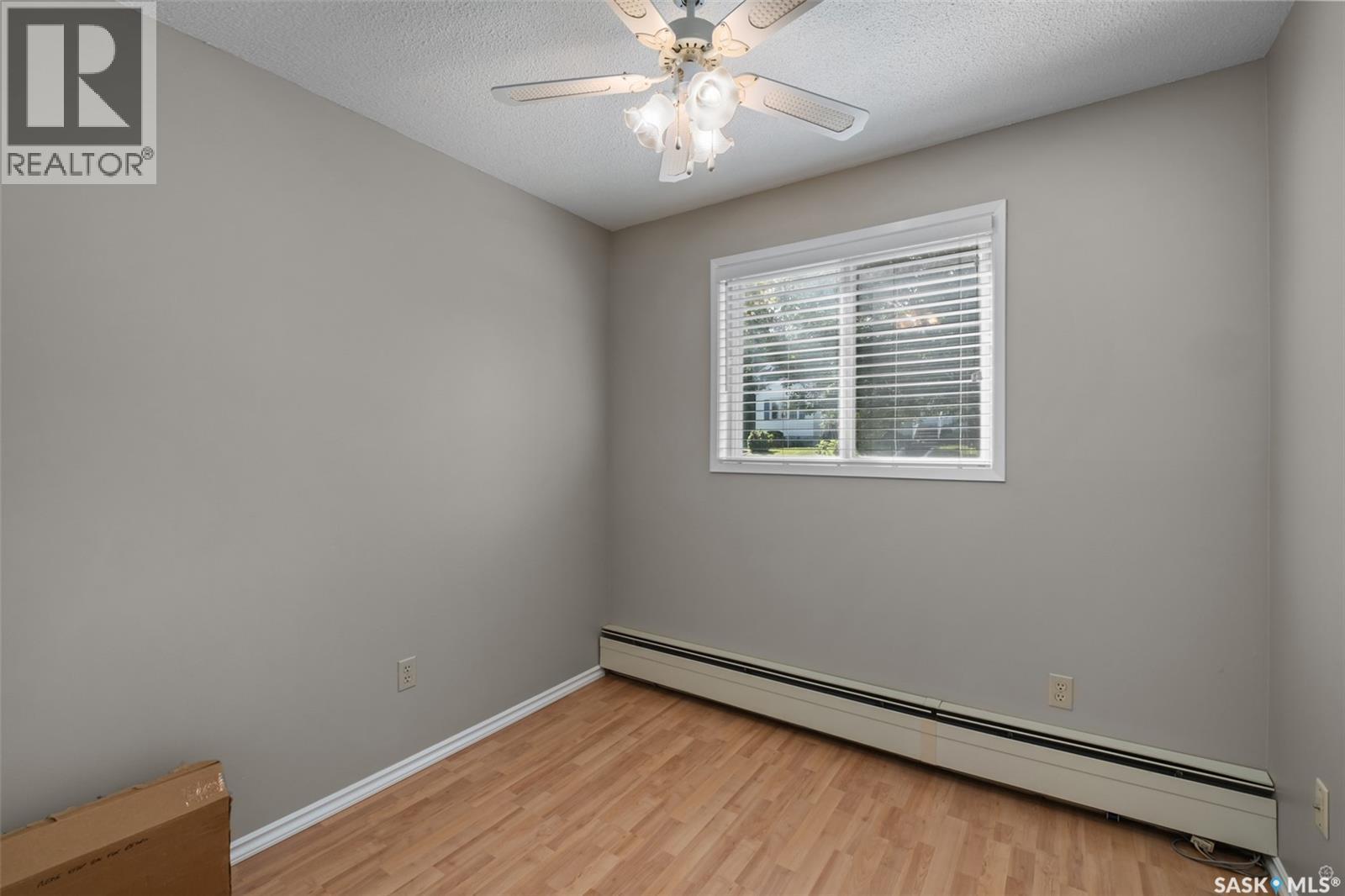 105 66 19Th Street W, Prince Albert, SK - Indoor Photo Showing Other Room