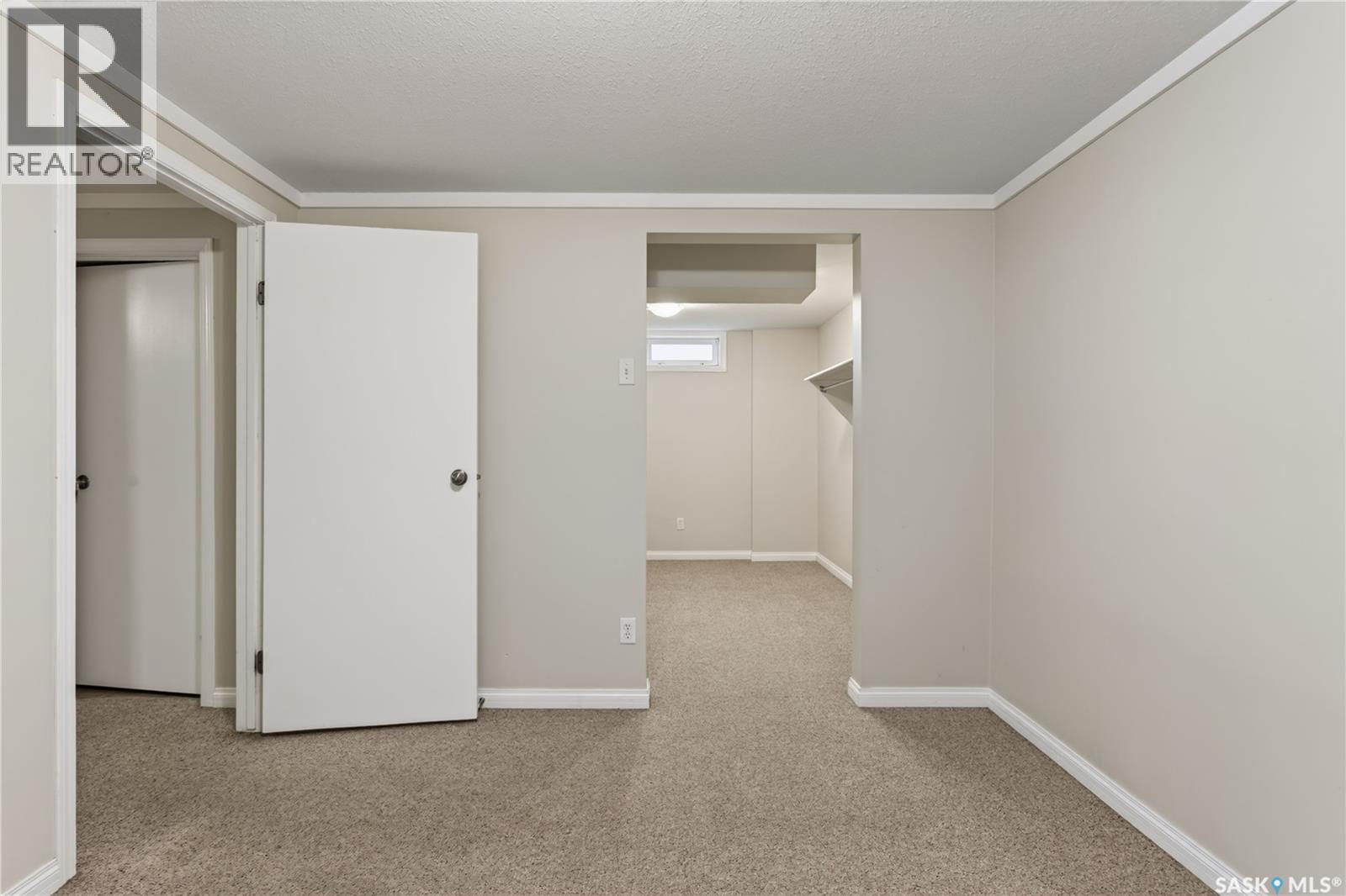 214 Fisher Crescent, Saskatoon, SK - Indoor Photo Showing Other Room