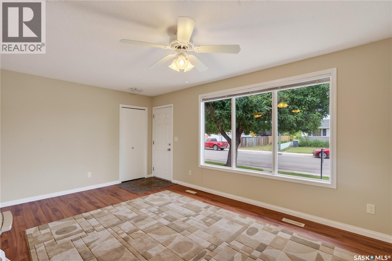 214 Fisher Crescent, Saskatoon, SK - Indoor Photo Showing Other Room