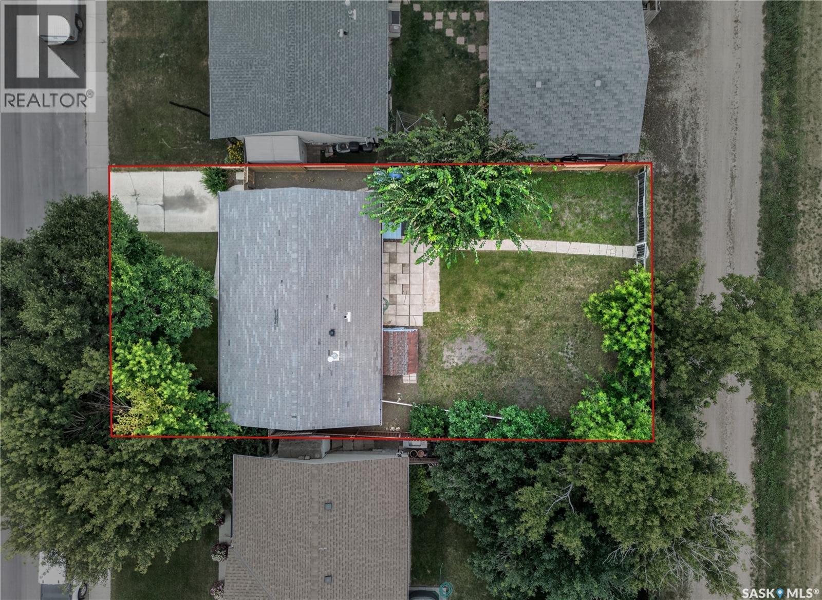 214 Fisher Crescent, Saskatoon, SK - Outdoor