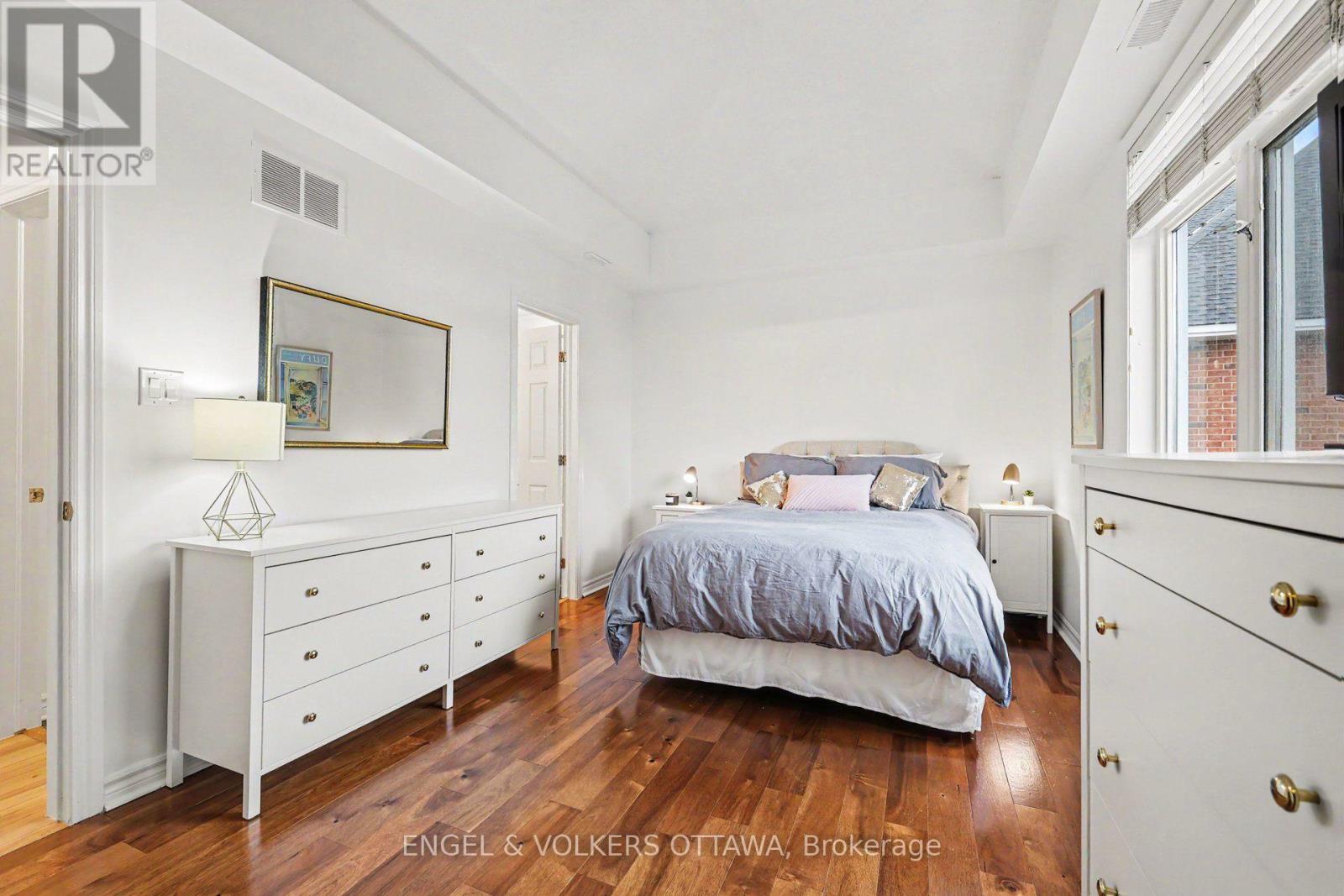 53 Hawkstone Gate, Ottawa, ON - Indoor Photo Showing Bedroom