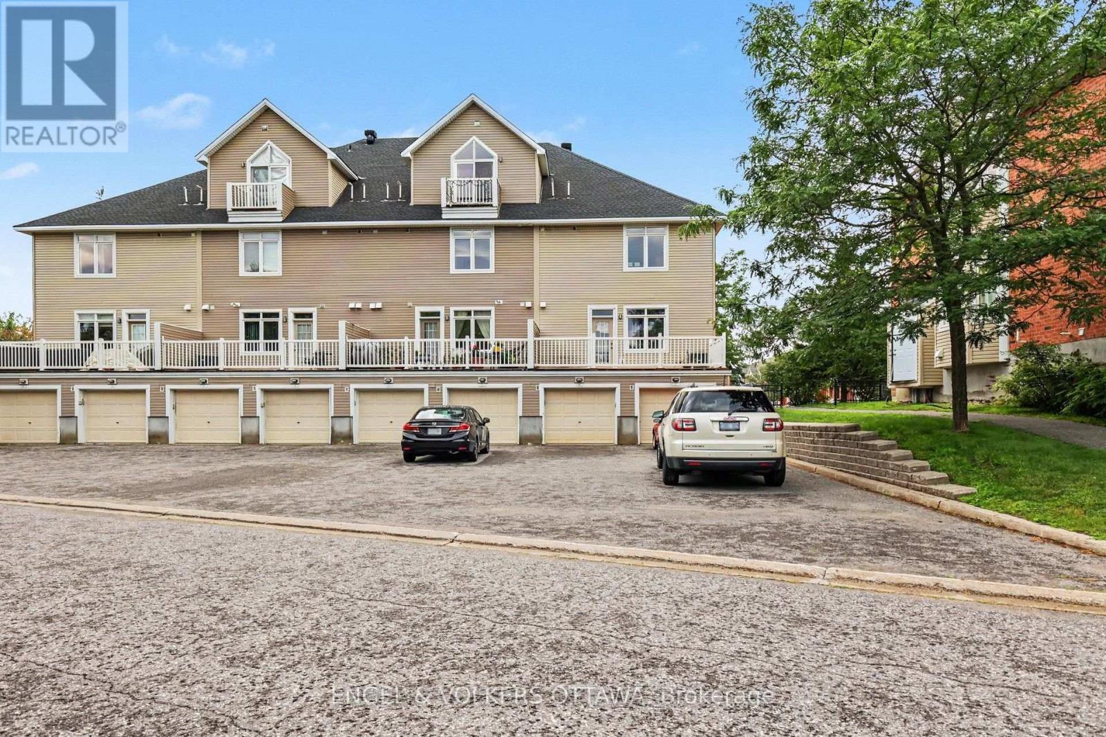 53 Hawkstone Gate, Ottawa, ON - Outdoor