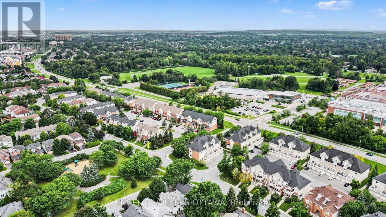 53 Hawkstone Gate, Ottawa, ON - Outdoor With View